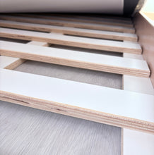Load image into Gallery viewer, CHERRY TWIN - Montessori Floor Bed